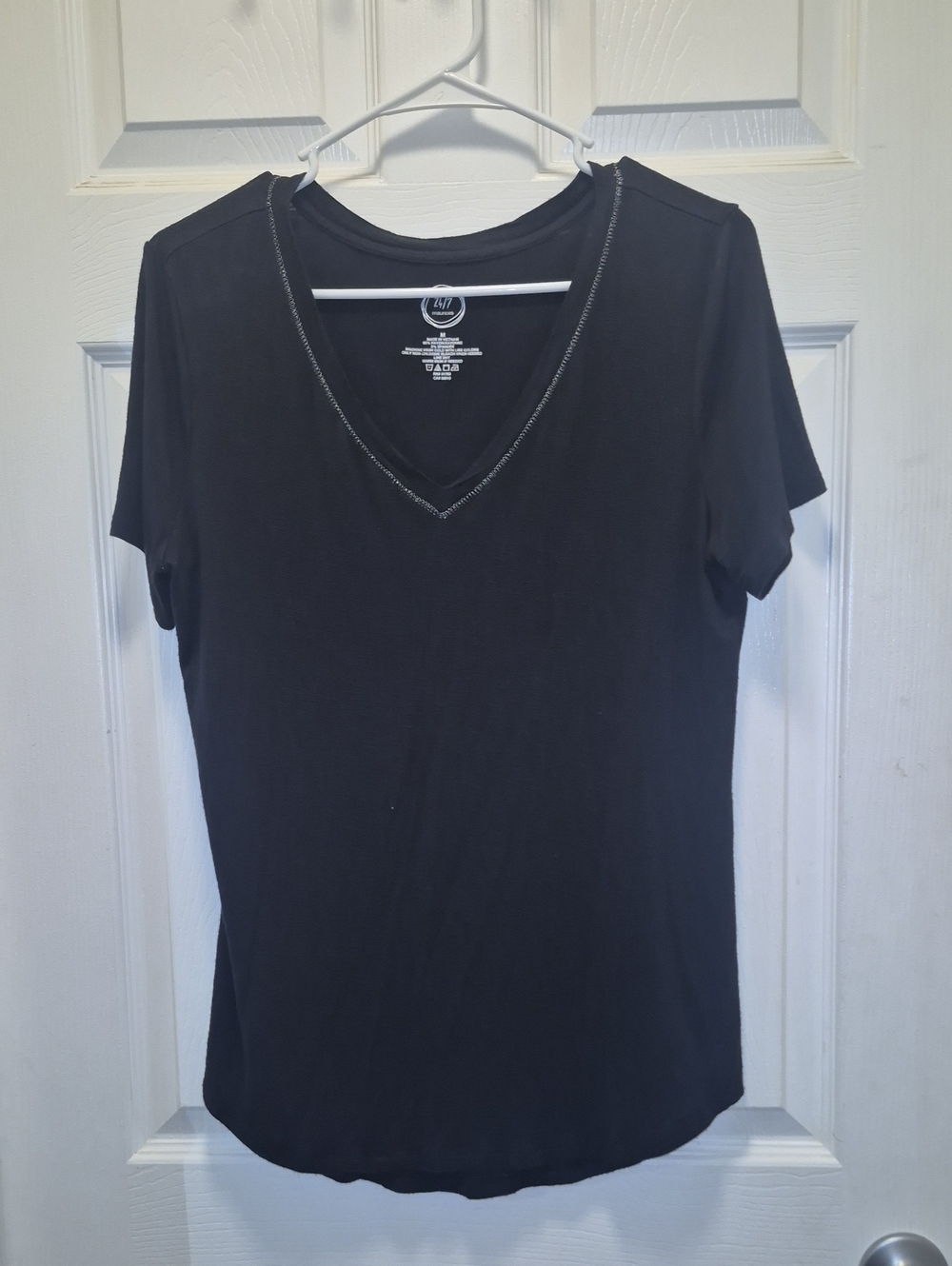 Maurices Black V-Neck Short Sleeve Tee with Contrast Stitch